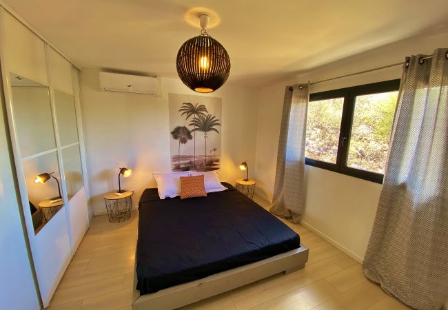 Villa à Saline les Bains - *VILLA VERT CÉLADON* - piscine chauffée et océan Villa à Saline les Bains - *VILLA VERT CÉLADON* - piscine chauffée et océan