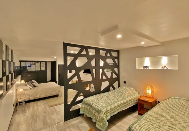 Maison mitoyenne à Saint-Gilles les Bains - *VILLA EDEN BEACH* - devant l'océan Maison mitoyenne à Saint-Gilles les Bains - *VILLA EDEN BEACH* - devant l'océan