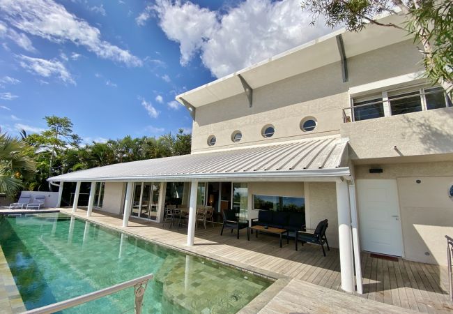 Une location de vacances avec piscine à la Réunion 974