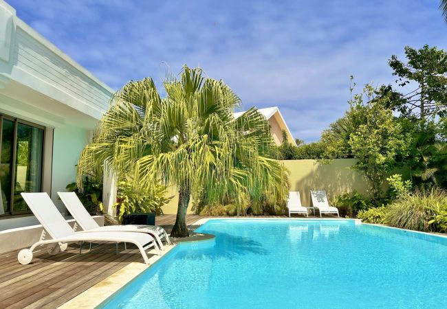 Villa à Ermitage Les Bains - *VILLA DES SONGES* - piscine chauffée et lagon Villa à Ermitage Les Bains - *VILLA DES SONGES* - piscine chauffée et lagon