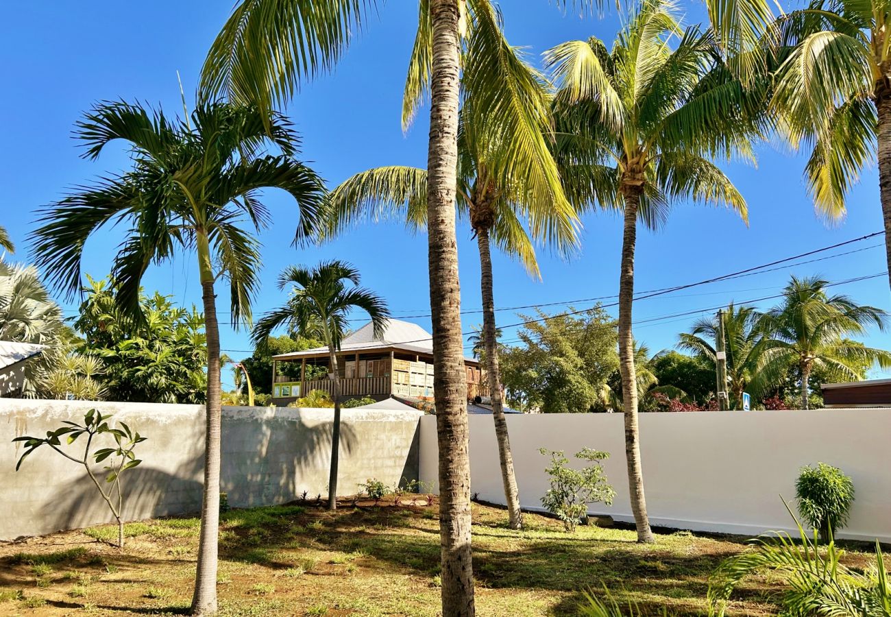Vue depuis l'avant de la villa