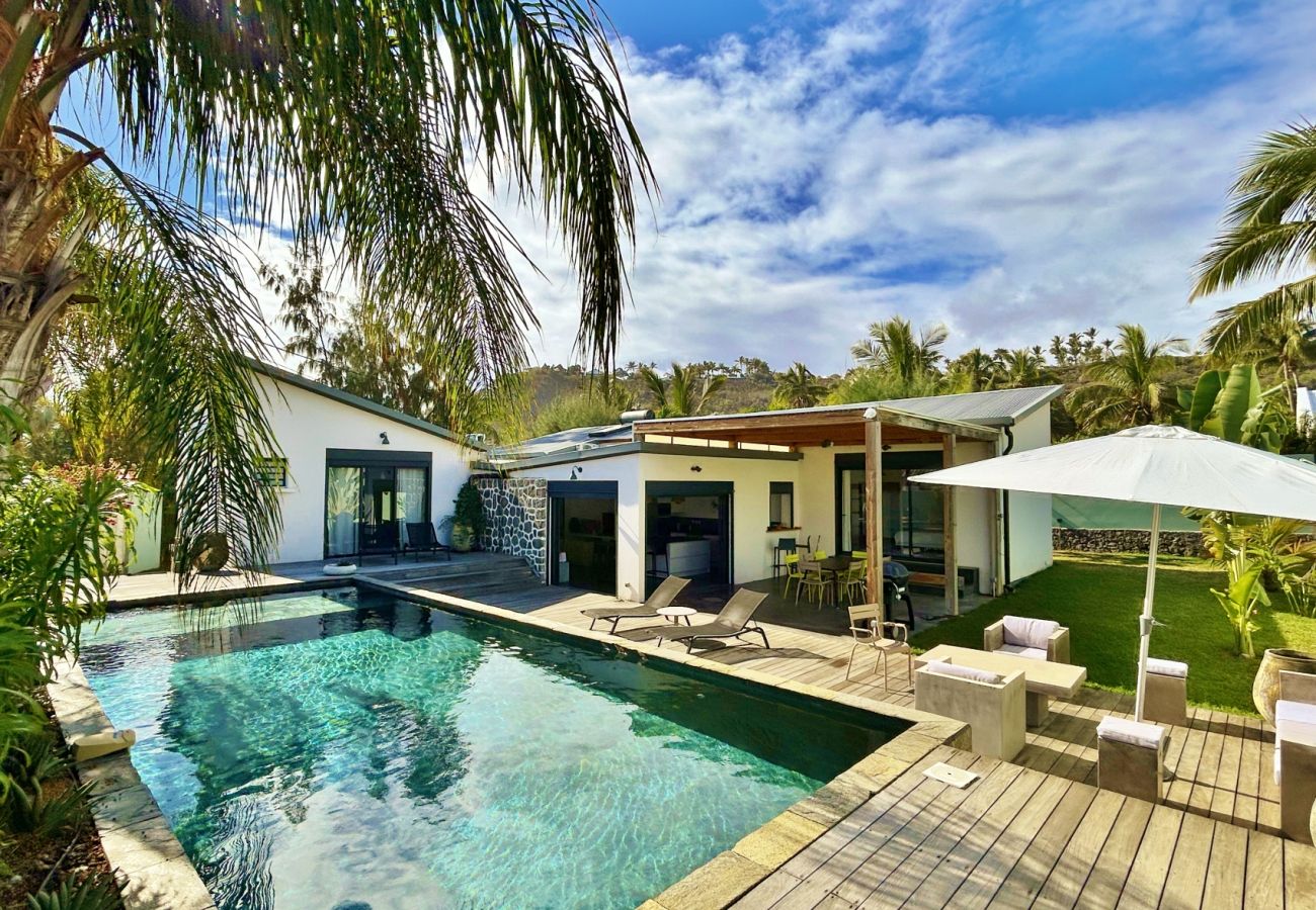 Villa Ravenale - location saisonnière piscine St Gilles