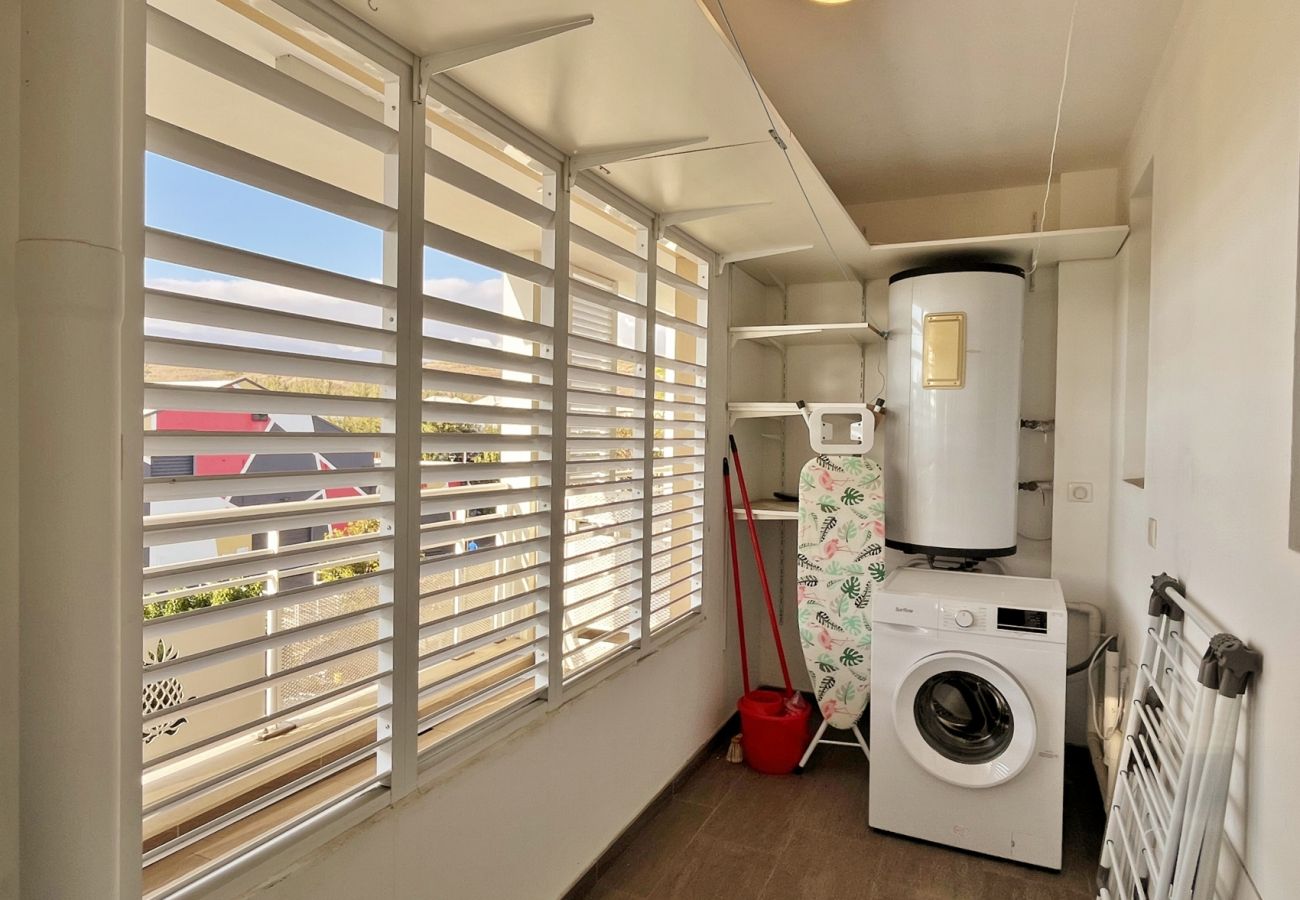 Buanderie lave-linge appartement vacances Réunion