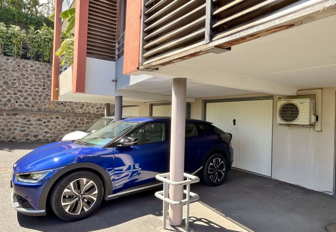 Appartement à Saint-Gilles les Bains - *APPART INFINI BLEU* - piscine et vue mer